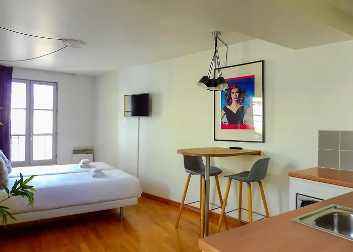 Charmant Studio Dans Un Immeuble Paris 5