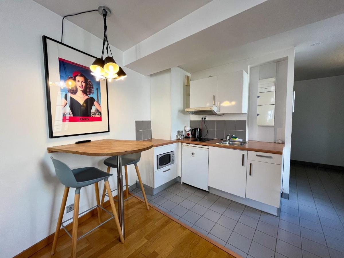 Charmant Studio Dans Un Immeuble 5 * Parigi